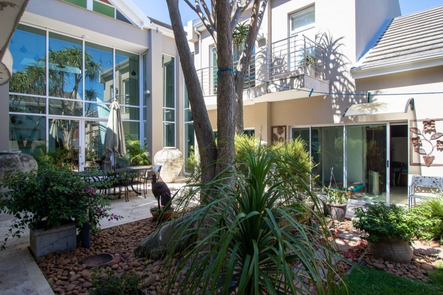 5 Bedroom Property for Sale in Royal Alfred Marina Eastern Cape